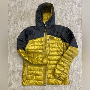 Outdoor Research Helium Down Hooded Jacket